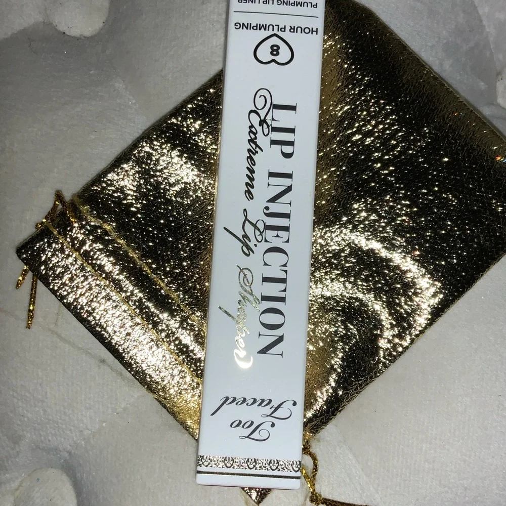Lip plumper happily ever after color too faced